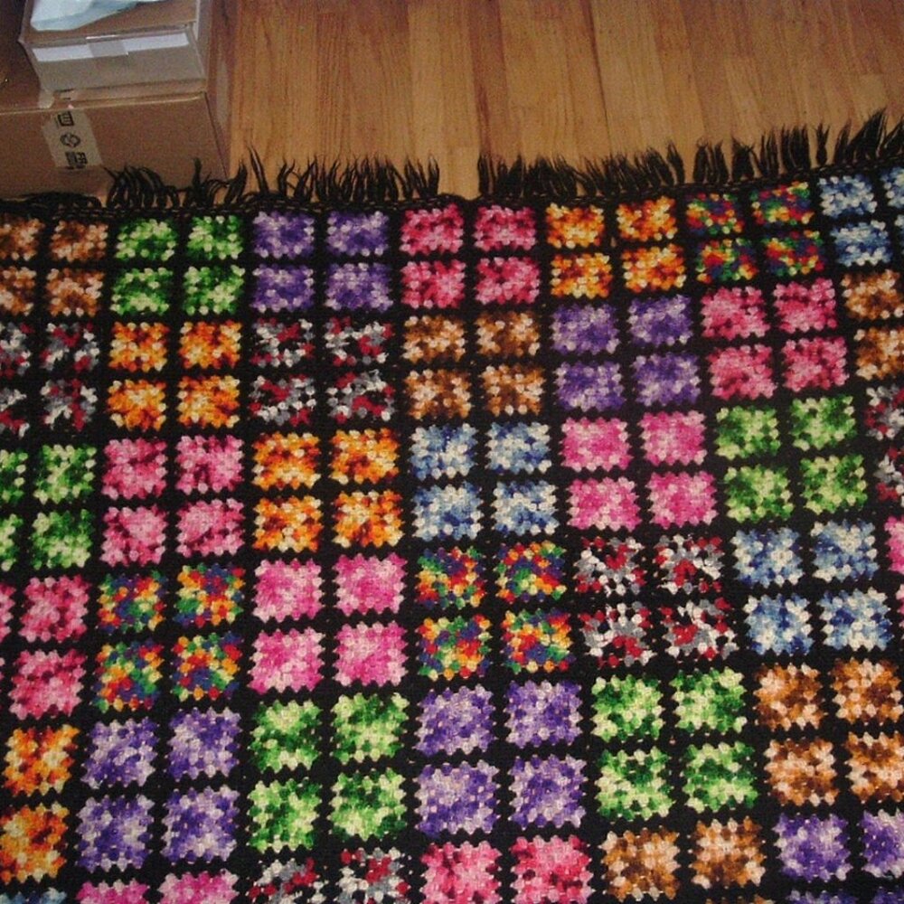 VTG Large Crochet Granny Square Patchwork Blanket Afghan Throw Bed Top 46’ X 66’ - Picture 2 of 3